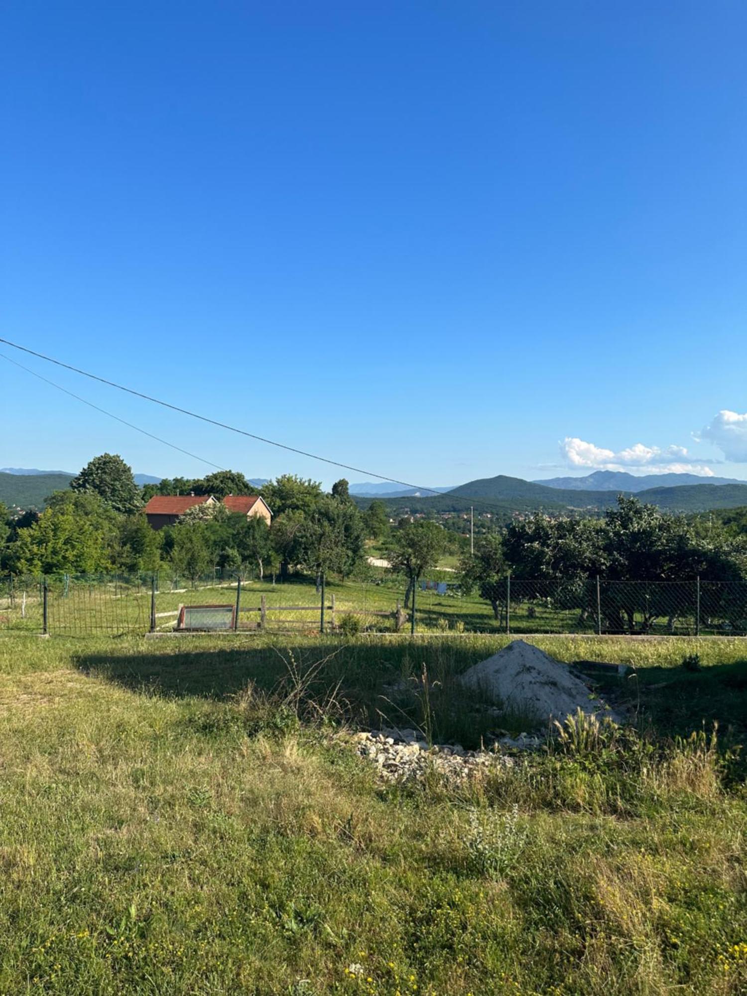 Gazdinstvo Tadic Casa de hóspedes Nikšić Exterior foto
